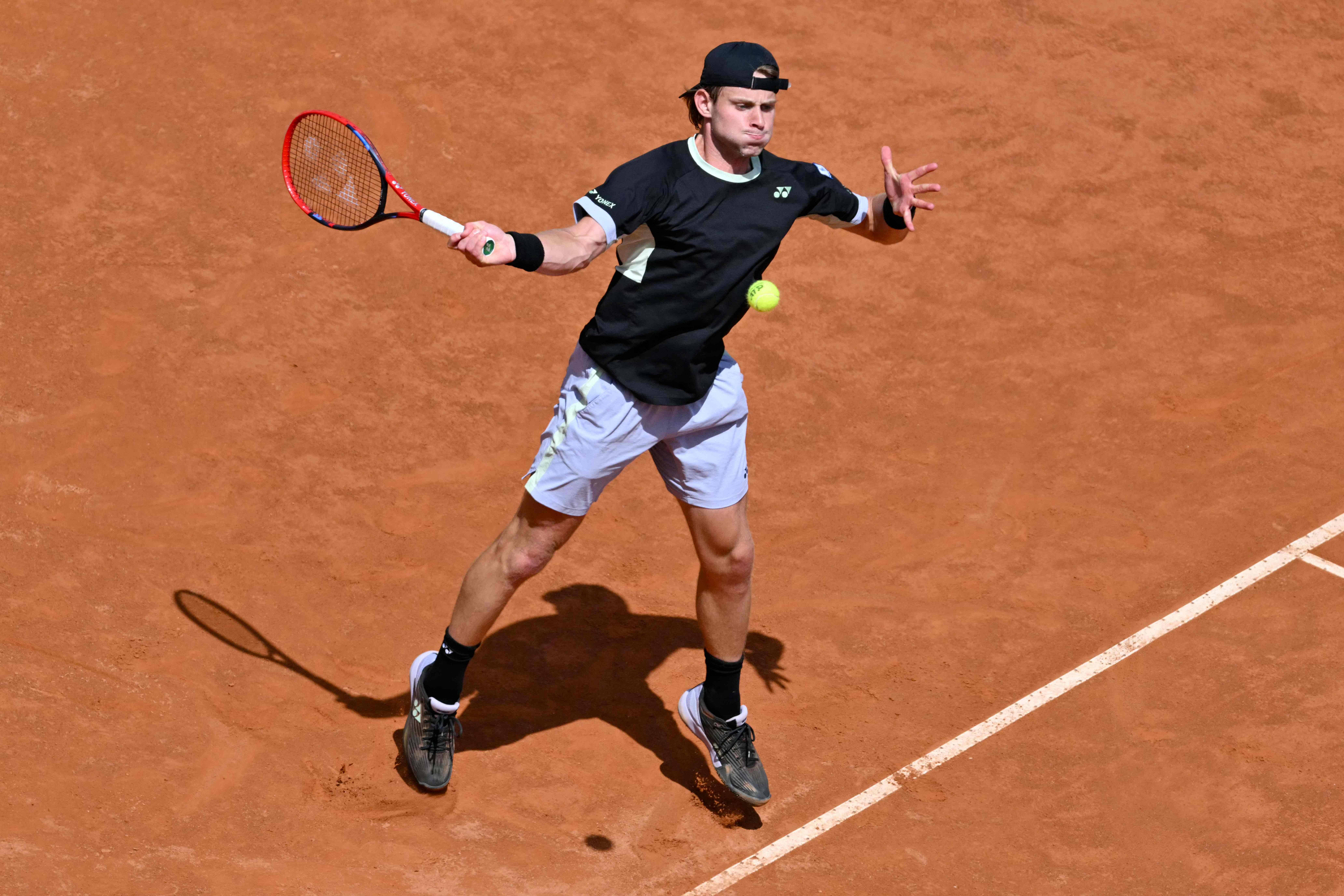 欧洲网球队碾压西班牙网球队,纳达尔绝境逆转 欧洲网球队碾压西班牙网球队,纳达尔绝境逆转