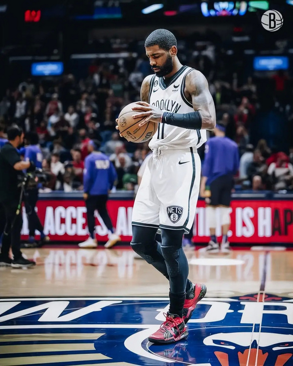 勇士轻取塞尔维亚男篮，欧文惊艳世界