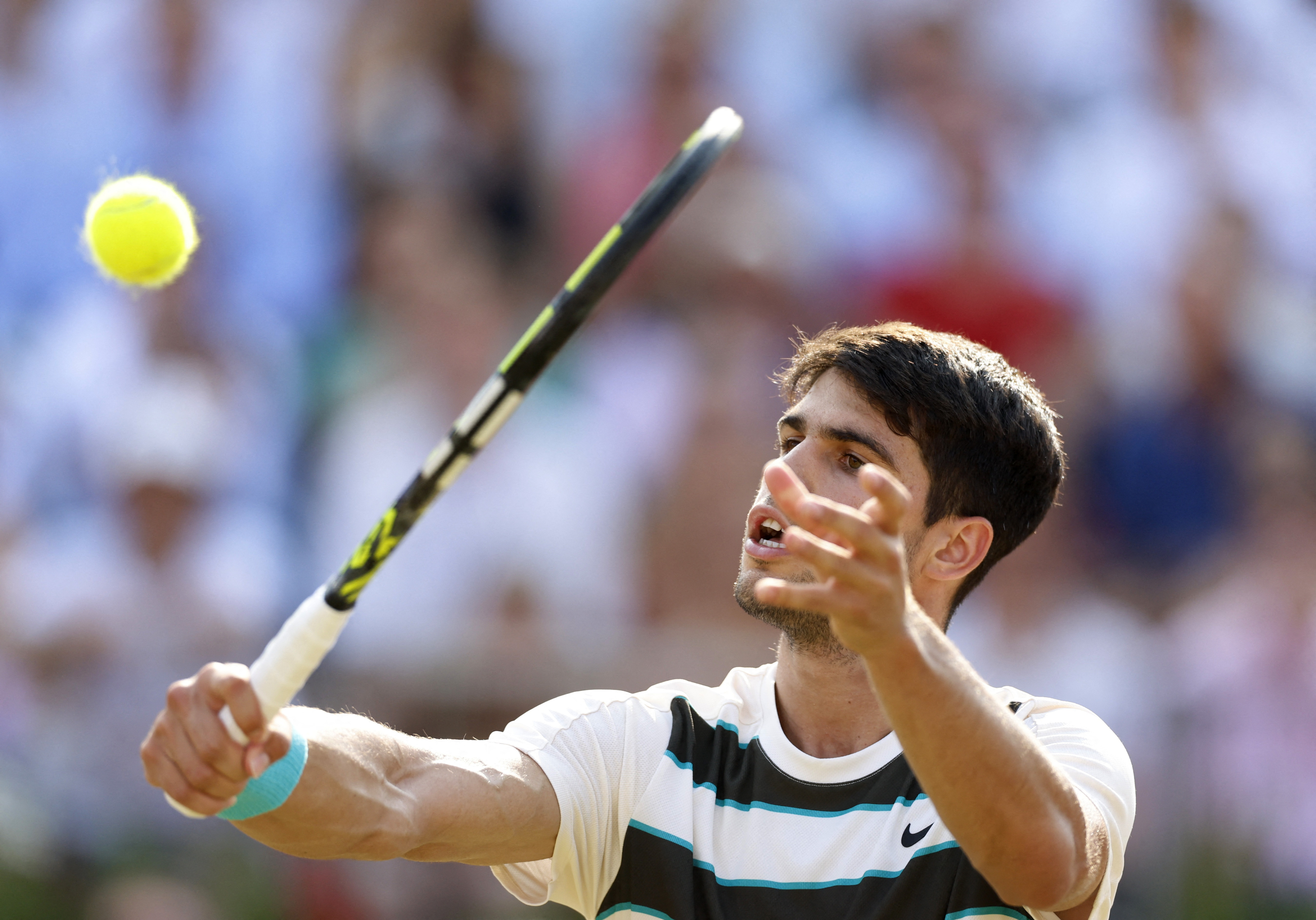 德国网球队横扫意大利网球队,阿尔卡拉斯制霸全场 德国网球队横扫意大利网球队,阿尔卡拉斯制霸全场