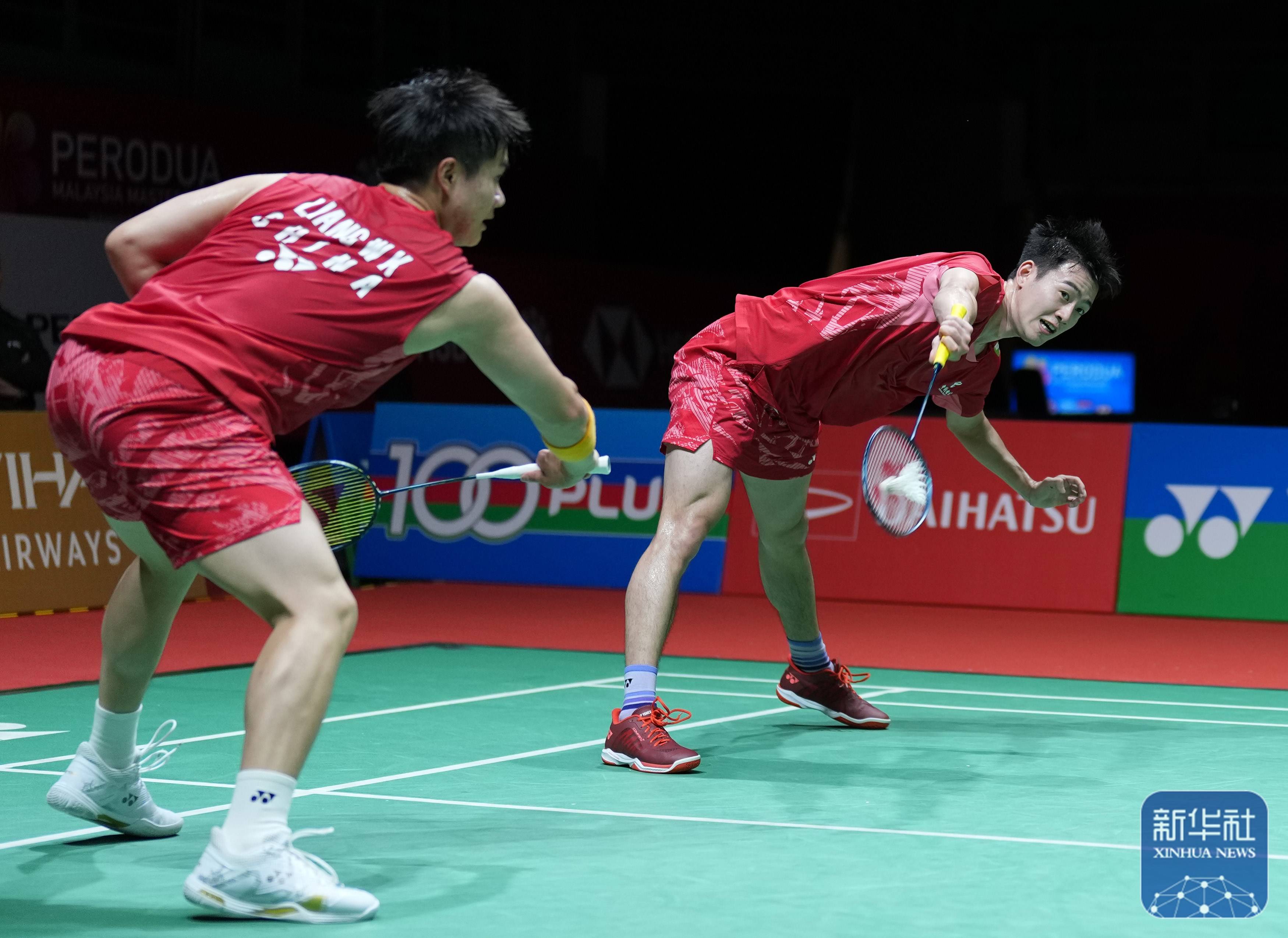 包含泰国羽毛球队险胜马来西亚羽毛球队，陶菲克爆发神勇的词条