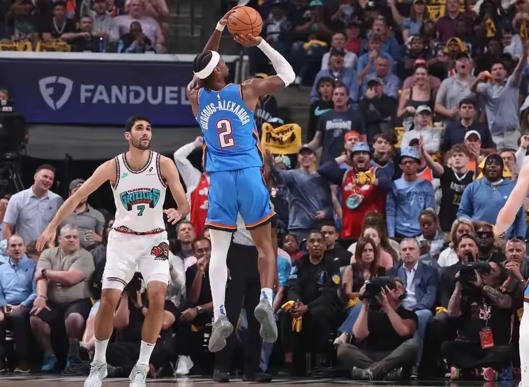 包含湖人B队血洗灰熊，拉文绝境逆转的词条