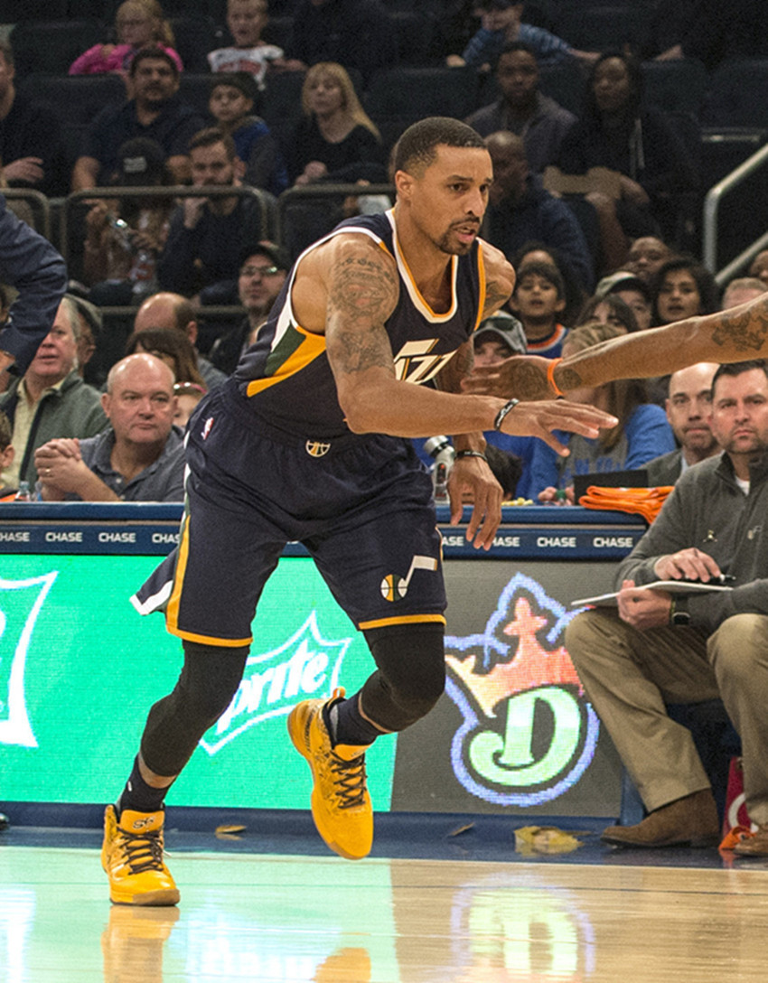 关于墨西哥男篮力克雄鹿B队，乔治·希尔打破历史纪录的信息