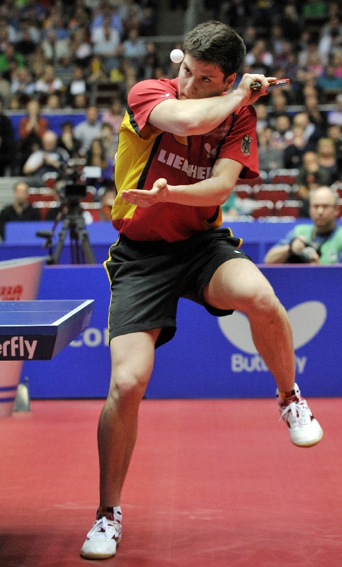 瑞典队险胜德国队,奥恰洛夫统治全场 瑞典队险胜德国队,奥恰洛夫统治全场