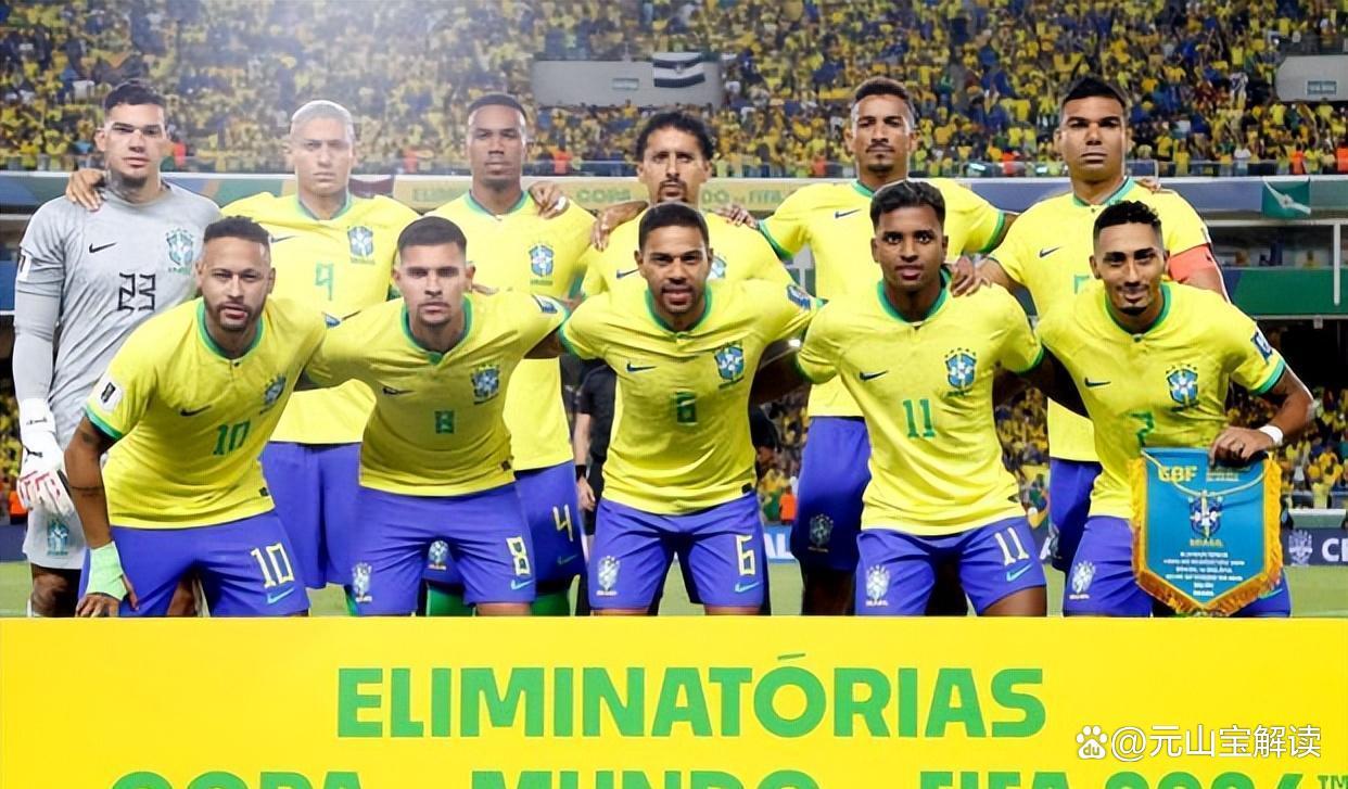 荷兰翻盘乌拉圭，阿尔瓦雷斯扛起全队