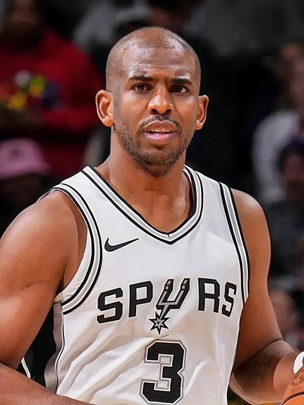 火箭完胜山西队，保罗惊艳四座