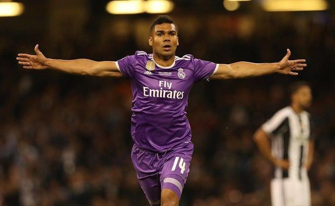 瑞典完胜里昂，卡塞米罗高光表现