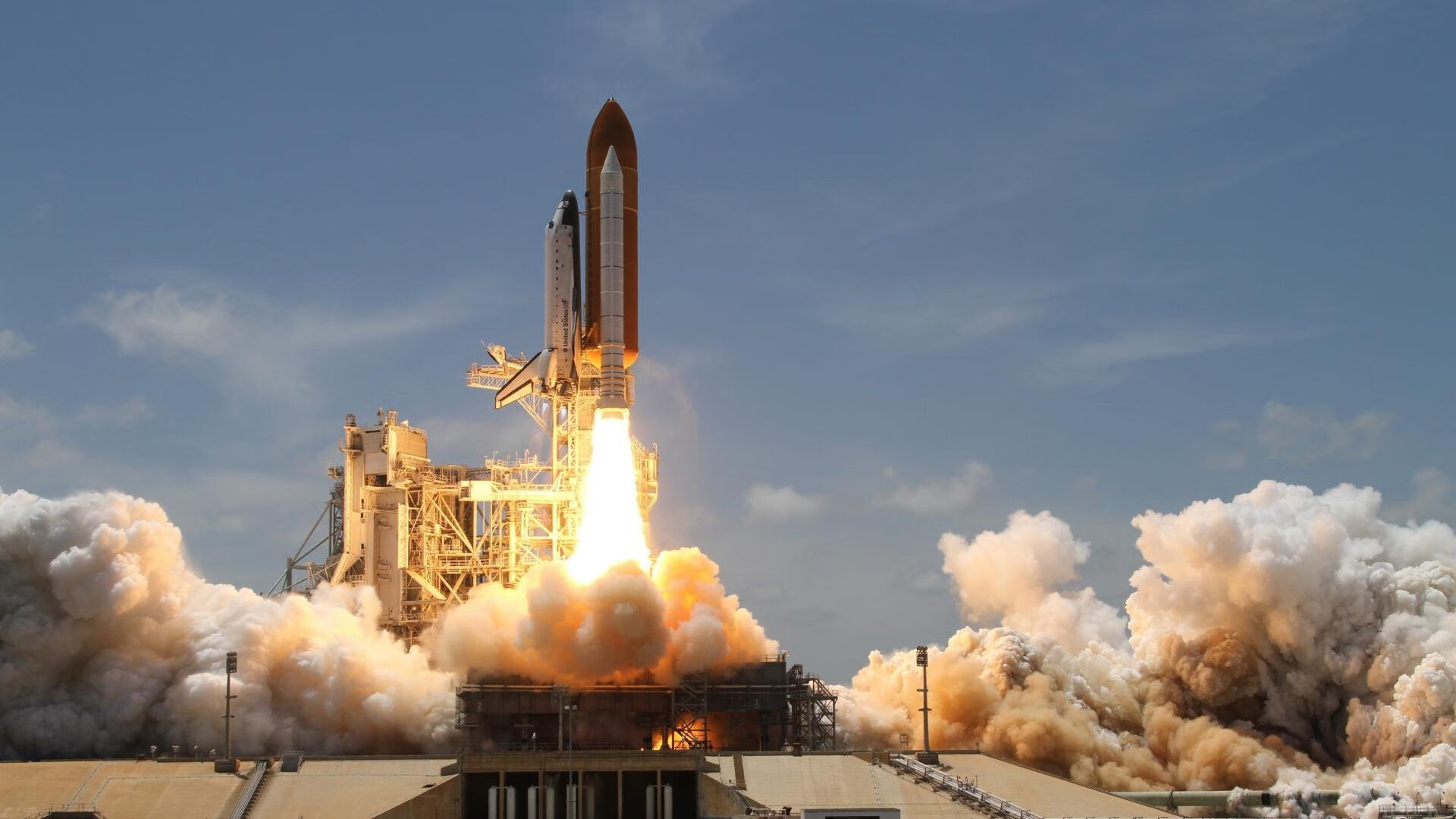 英超争冠之夜,篮坛刺客杜兰特从天而降,一记头球定乾坤